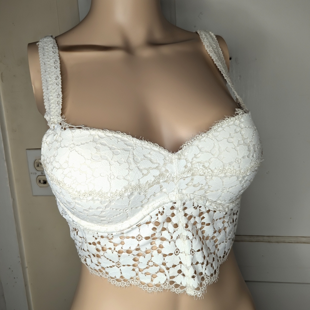 Victoria's Secret PINK Crochet Lace Bralette/Crop Top in White Size S